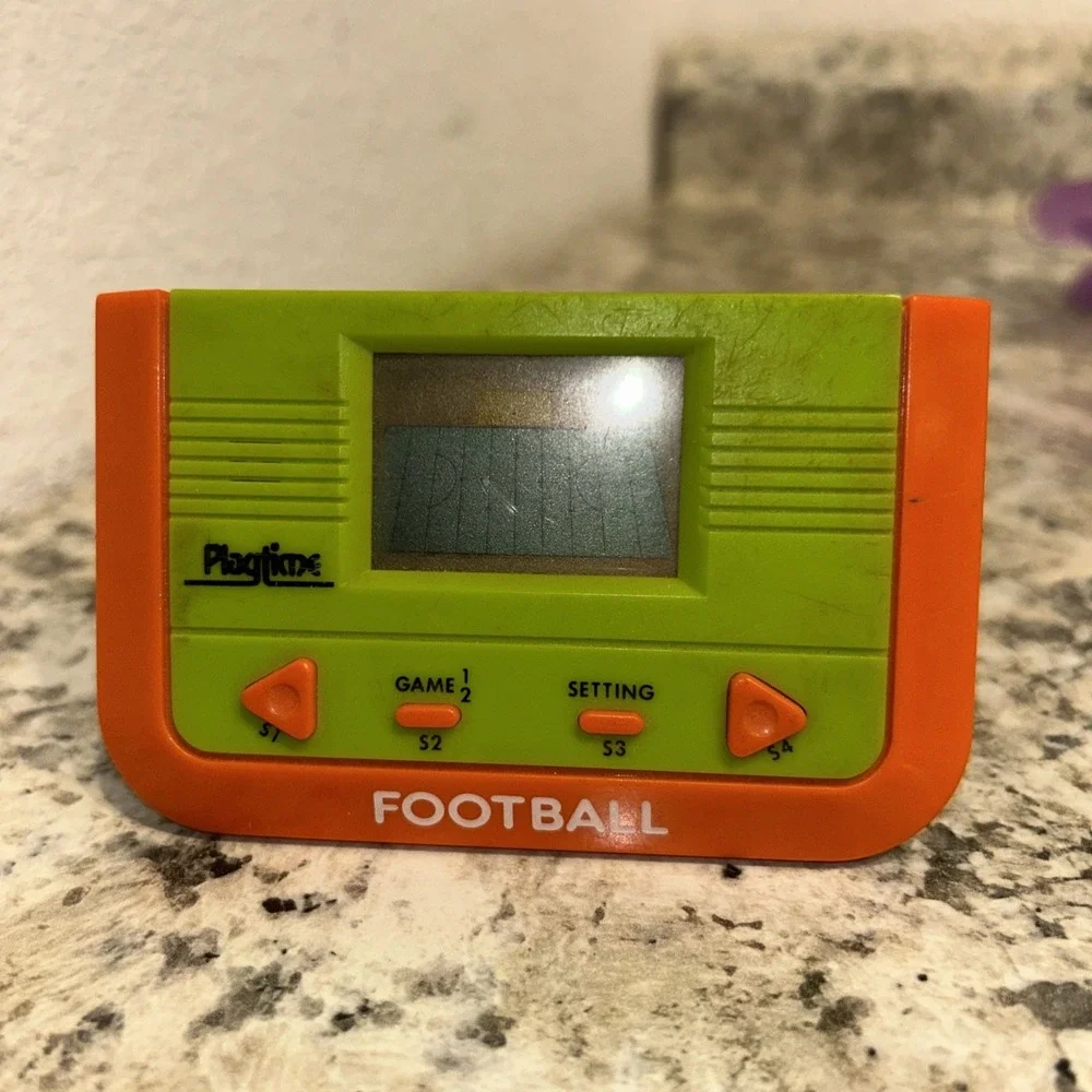Playtime‎ Handheld Electronic Football Game Vintage 1980's B2